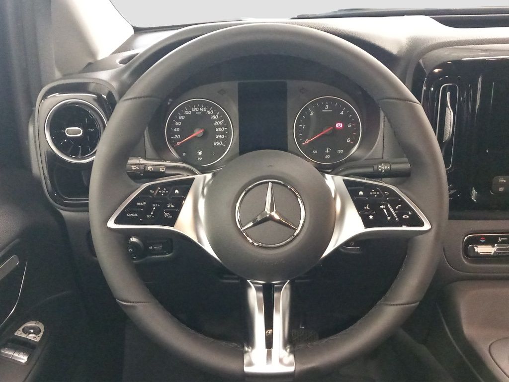 Fahrzeugabbildung Mercedes-Benz Vito 119 CDI 4x4 Mixto Lang AHK*Navi*Standh.*360