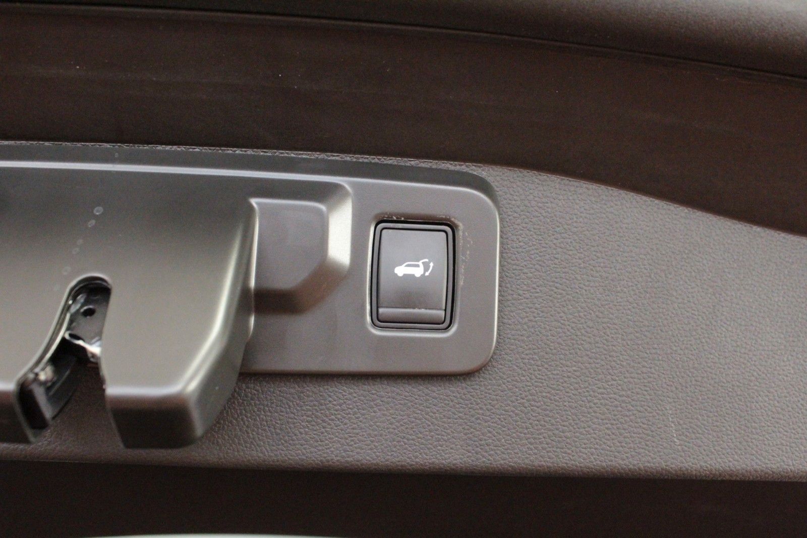 Fahrzeugabbildung Renault Austral Mild Hybrid 160 Techno Automatik*15122*