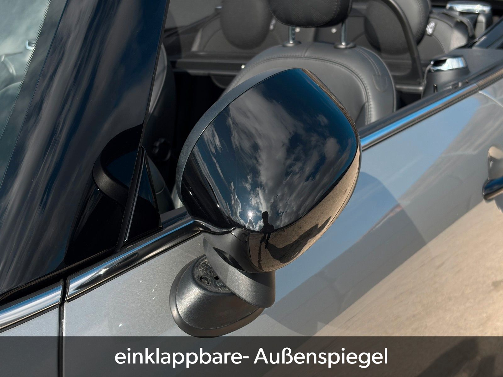 Fahrzeugabbildung MINI Cooper Cabrio JCW-Trim CarPlay Navigation LHZ
