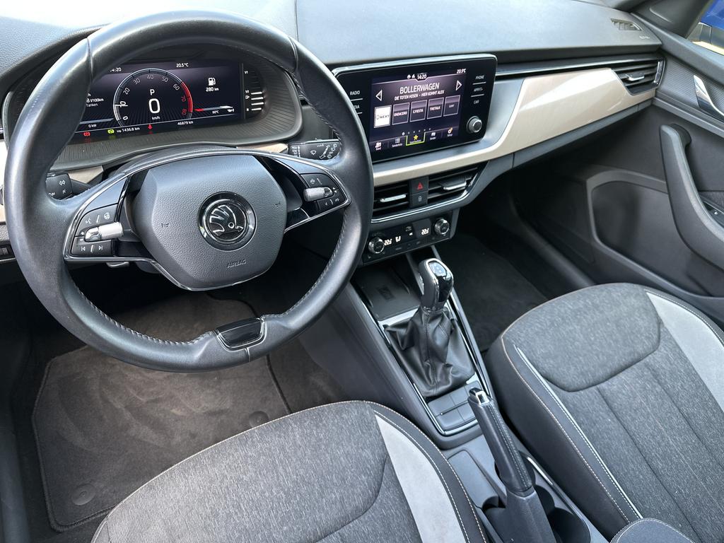 Skoda Scala 2023 г. Синий, пробег 46750 км