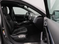 Foto Nummer 24: PORSCHE Cayenne