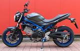 Suzuki SV 650 9.900 Km 2. Vorbesitzer A2-fähig Top Top! - SUZUKI 900