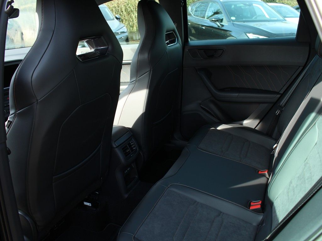 Fahrzeugabbildung CUPRA Ateca 2.0 TSI 140 kW (190 PS)