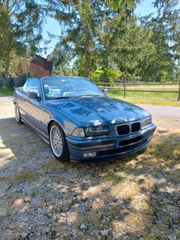 BMW E36 318i Cabrio Exclusiv Edition 3.Hand