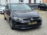 Volkswagen Golf VII Lim. Trendline BMT/Start-Stopp - Volkswagen Golf mit Diesel-Antrieb: Kleinwagen