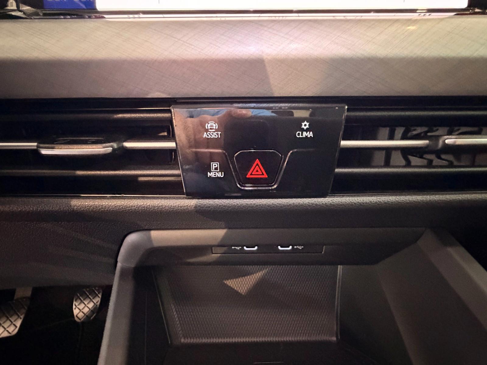 Volkswagen Golf 1.5 Life *Navi*LED PLUS*ACC*APP-CON*GARANT, миниатюра 26