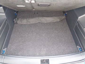 Bild 8 Skoda Fabia Combi Amb 1.0 95PS PDC SHZ NAVI BT GJR TEM