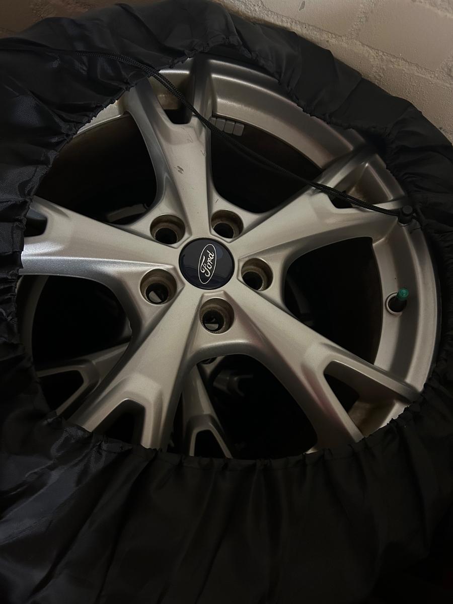 Ford Focus 2015 — photo 10