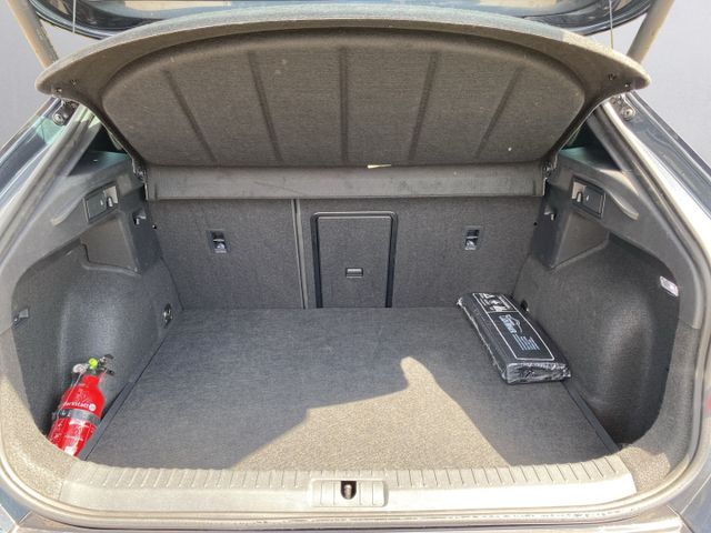 Formentor VZ 245PS Hybrid *PANO+MATRIX+AHK+NAVI*