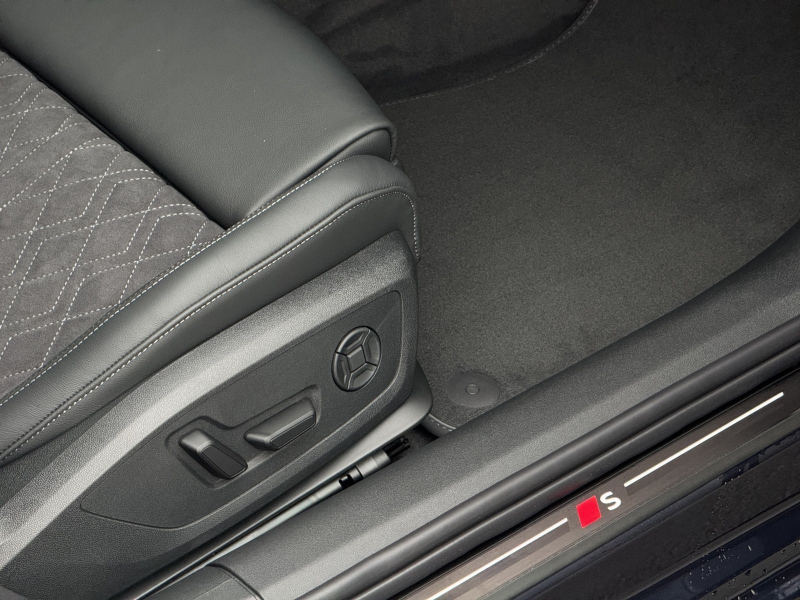 Audi A6 - Bild 20