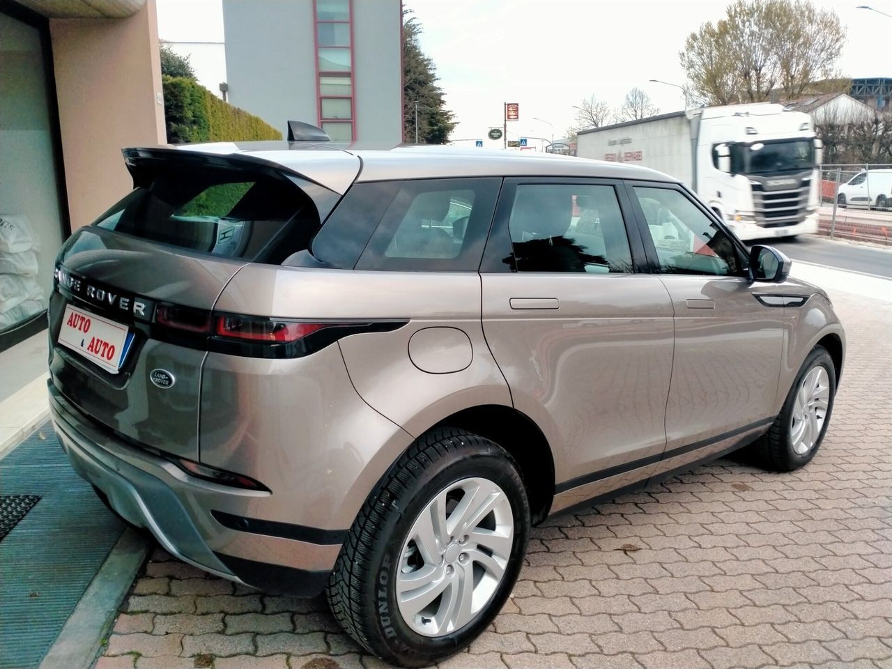 Land Rover RANGE ROVER EVOQUE 1.5 i3 MHEV 160CV  imagem 2