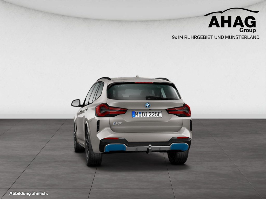BMW iX3 - Bild 7