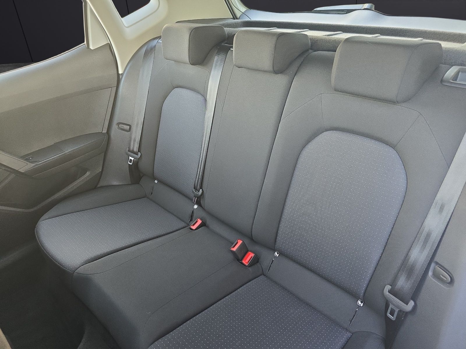 Fahrzeugabbildung SEAT Arona Style Edition 1.0 TSI ACC LED