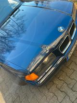 BMW E36 320i Coupé - BMW 320 aus 1993: 320i