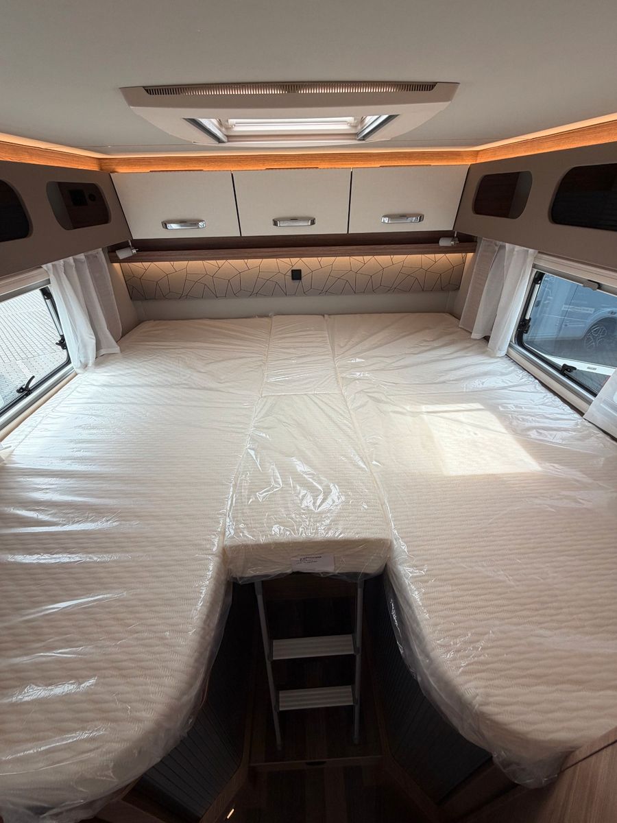 Fahrzeugabbildung Weinsberg CaraCompact Edition Pepper 600 MEG AT