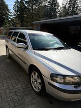 Volvo V70  2,4 T5 Automatik in HH - gebrauchte Volvo V70 aus dem Jahr 2000