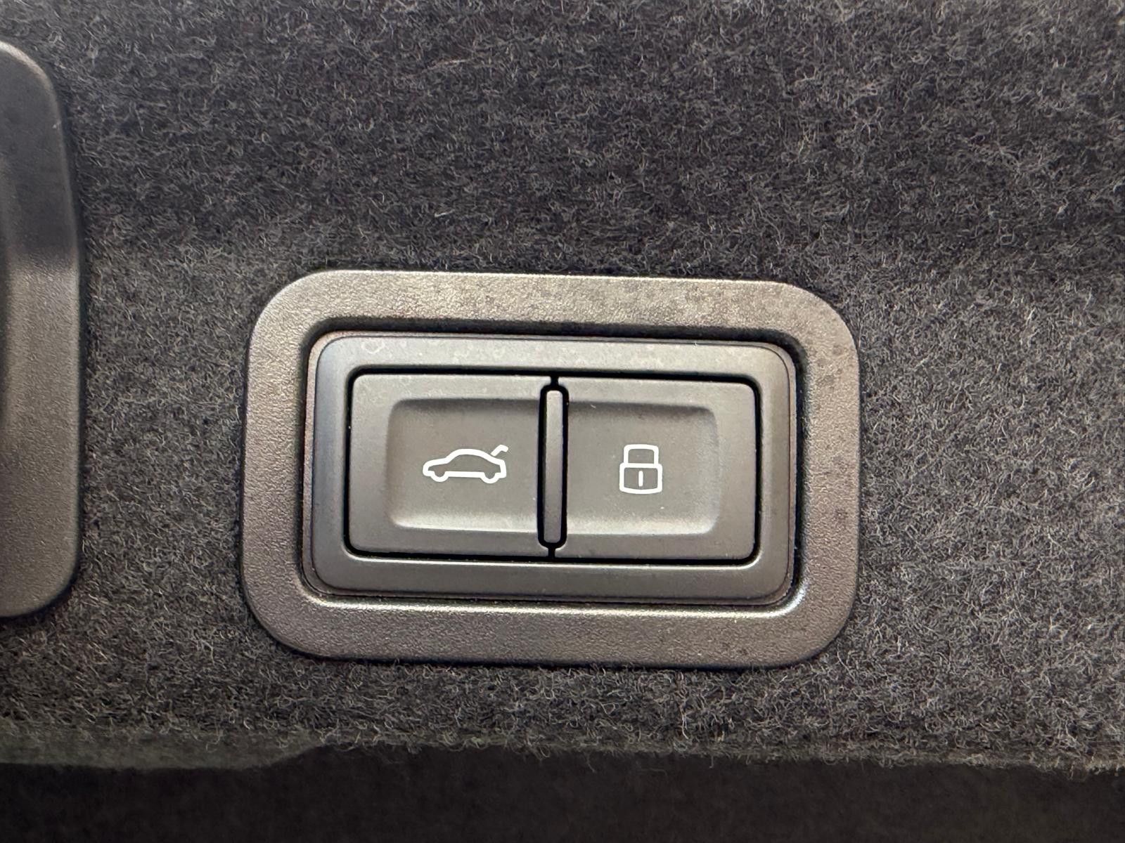 Fahrzeugabbildung Audi A6 40TDI Design MEMO+LEDER+SHZ+NAVI+KAMER+ACC+18