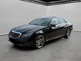 Mercedes-Benz E 500 V8/NAVI/SITZH/H&K/4MATIC - Mercedes-Benz E 500: Limousine