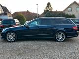 Mercedes-Benz E 500 V8 Leder Xenon Navi Scheckheft Harman-Kard - Mercedes-Benz E 500: Kombi