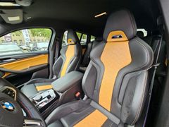 Fahrzeugabbildung X4 M Competition HUD AD Navi Digitales Cockpit M