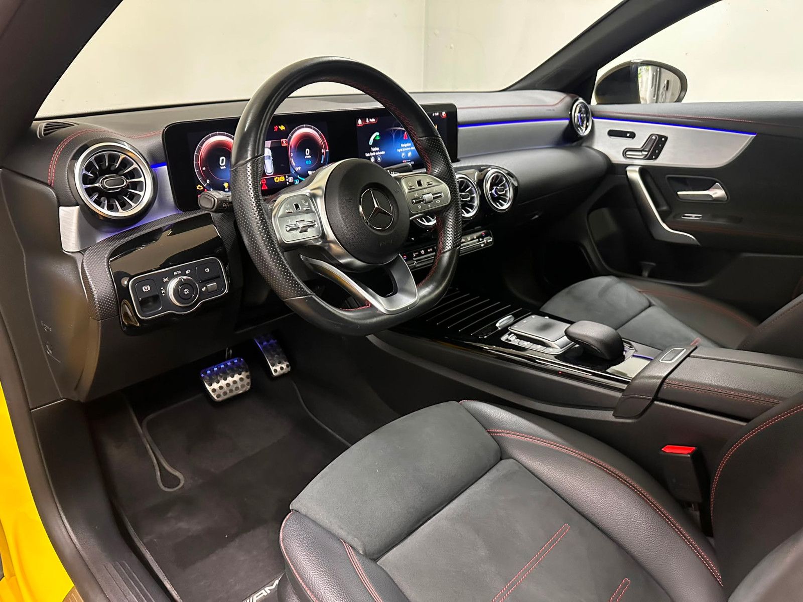 Fahrzeugabbildung Mercedes-Benz CLA 250 SB *AMG-LINE*NIGHT*PANO*DISTRO*KLG