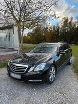 Mercedes-Benz Mercede-Benz W212 220CDI - Mercedes-Benz 220 aus 2011