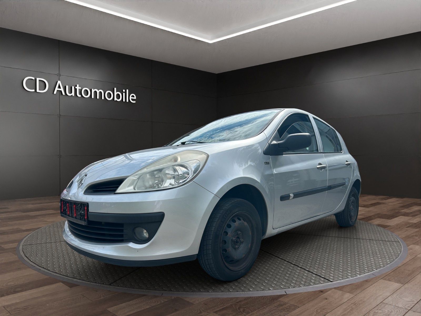 Fahrzeugabbildung Renault Clio III Extreme/Service Neu !!/ Klima !! /