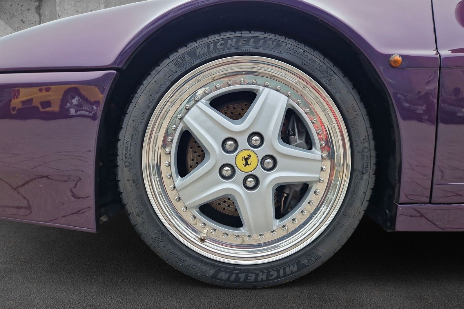 Fahrzeugabbildung Ferrari 512 TR *viola hong kong*Kupplung neu*Top*