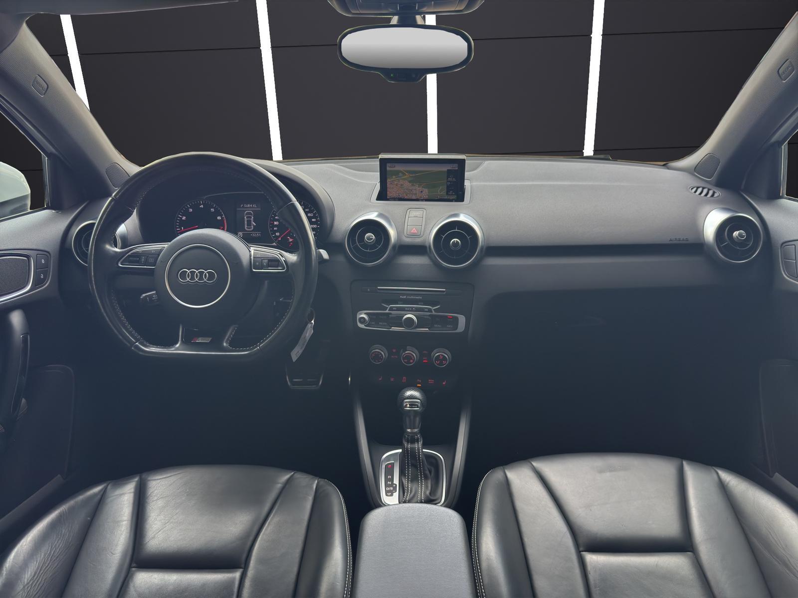 Audi A1 SPORTBACK S LINE PANO XENON NAVI LED LEDER