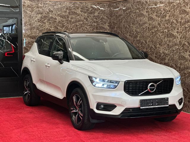 Volvo XC 40  R DESIGN 2WD KAMERA PANO LED