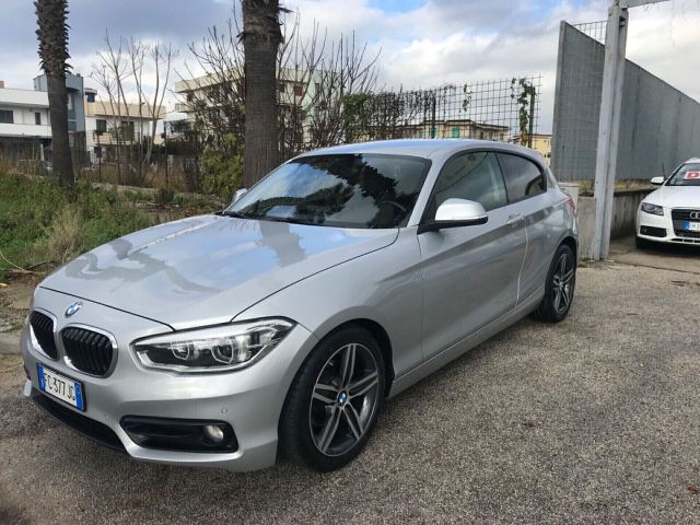 BMW Bmw 116 116d 3p Sport auto pari al nuovo