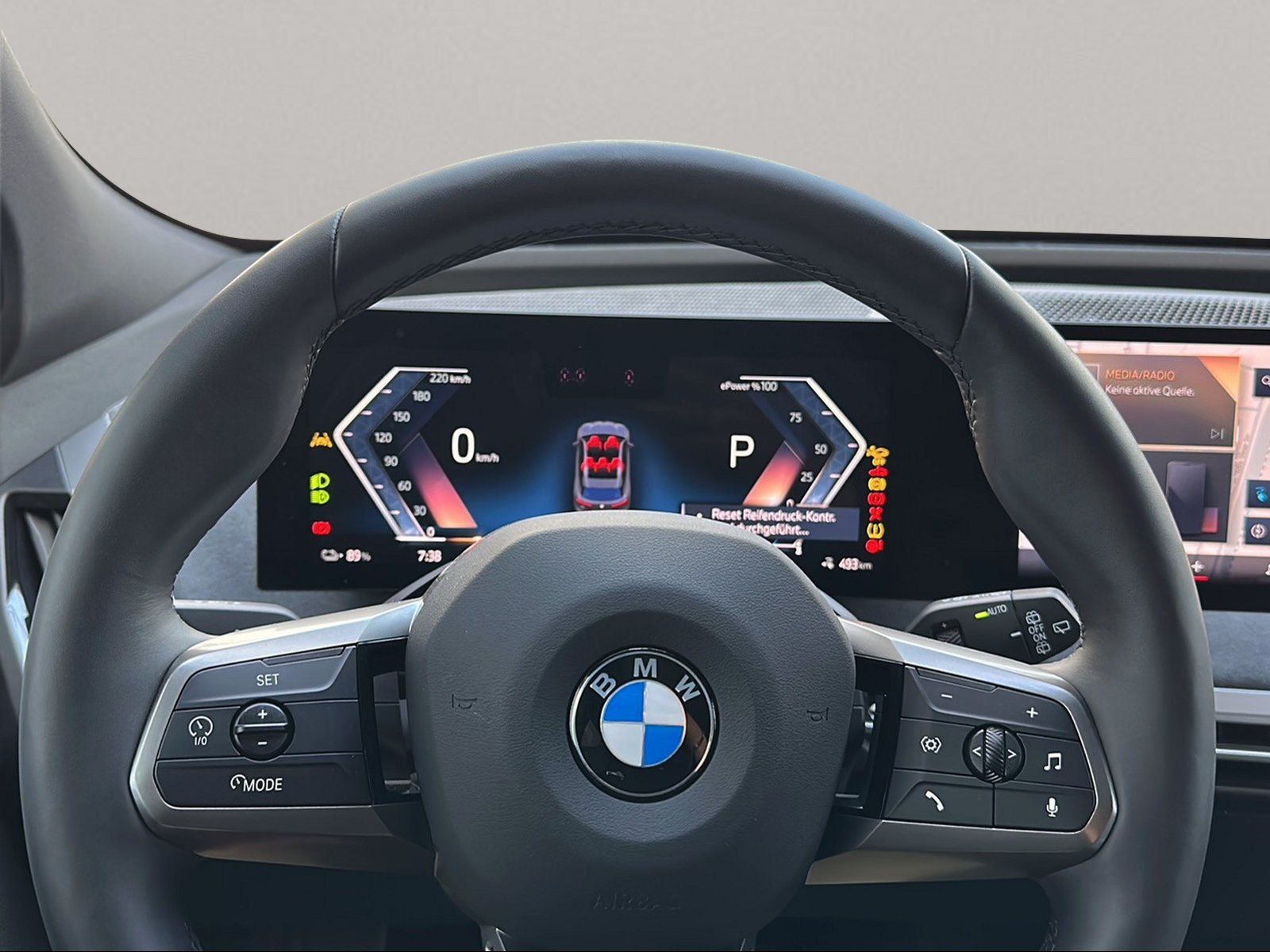 BMW iX - Bild 16