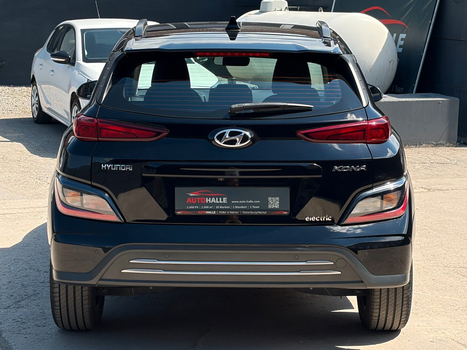 Fahrzeugabbildung Hyundai KONA E Select CarPlay Kamera LHZ SHZ ACC KZG