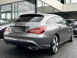 Mercedes-Benz CLA 200 Shooting Brake Urban | Night-Paket | LED - Mercedes-Benz CLA 200 Shooting Brake mit Benzin-Antrieb: Grau, Kombi