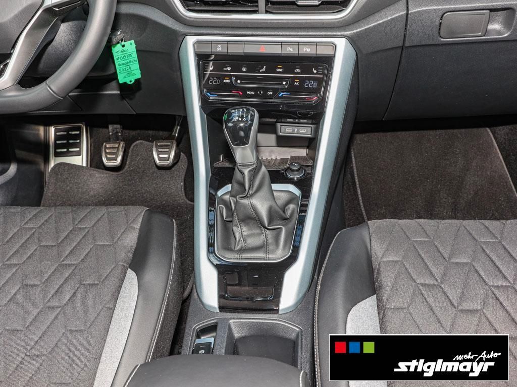Volkswagen T-Roc - Bild 12