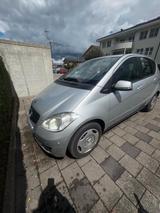 Mercedes-Benz A 160 BlueEFFICIENCY Special Edition - - Mercedes-Benz A 160 in Frankfurt (Main)