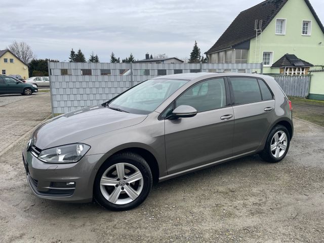 Volkswagen Golf 1.2 TSI  Comfortline