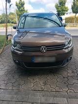 Volkswagen VW touran 7sitzer Diesel Automatik 1.6. 2015 - VW Touran Gebrauchtwagen in Aachen