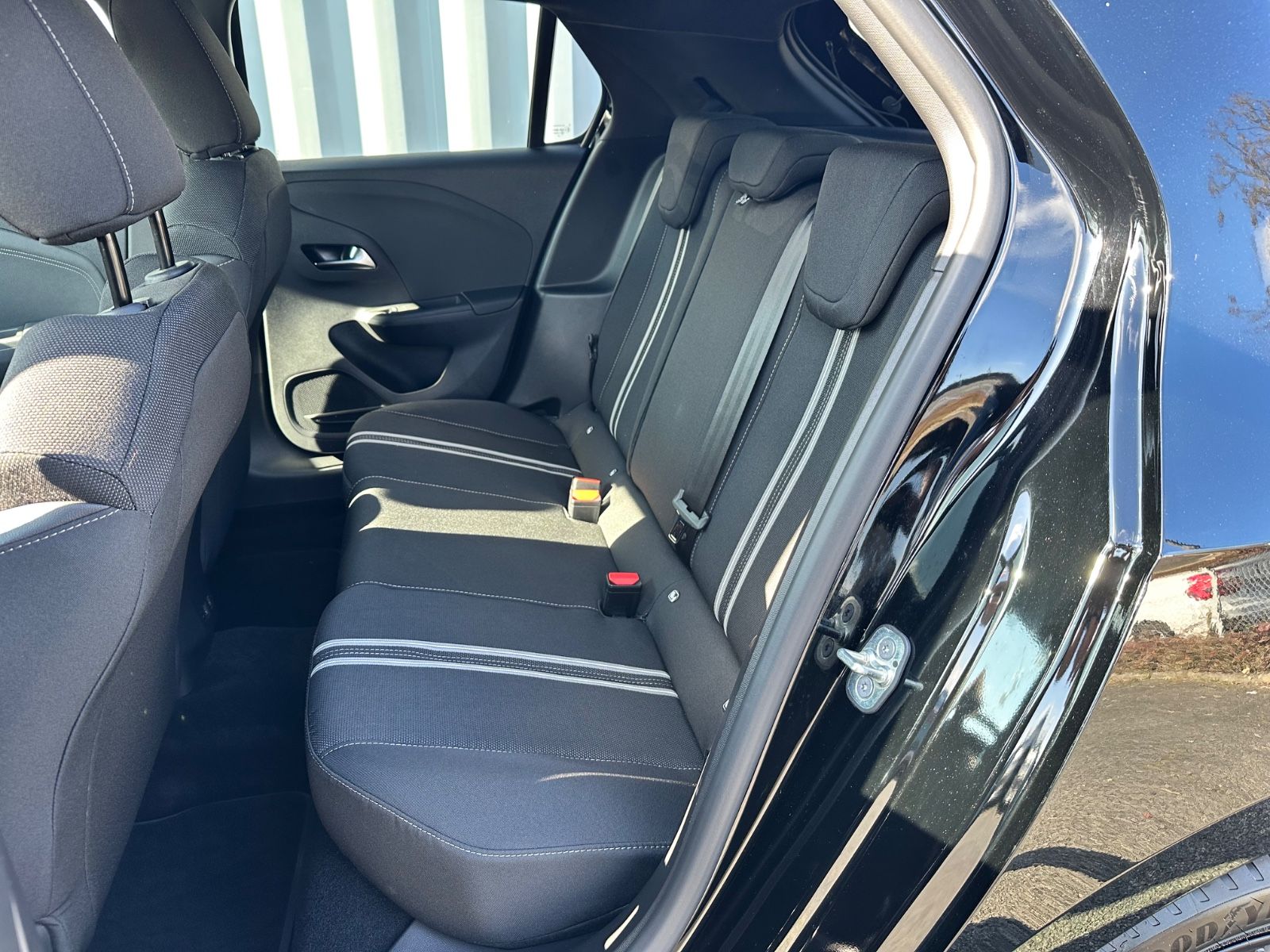 Fahrzeugabbildung Opel Corsa F GS*Allwetter*SHZ*LHZ*PDC*NAVI*IntelliLux