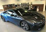 BMW i8 "Crossfade"/Lapo Elkaan Edition/1 of 10 - gebrauchte BMW i8 aus dem Jahr 2018