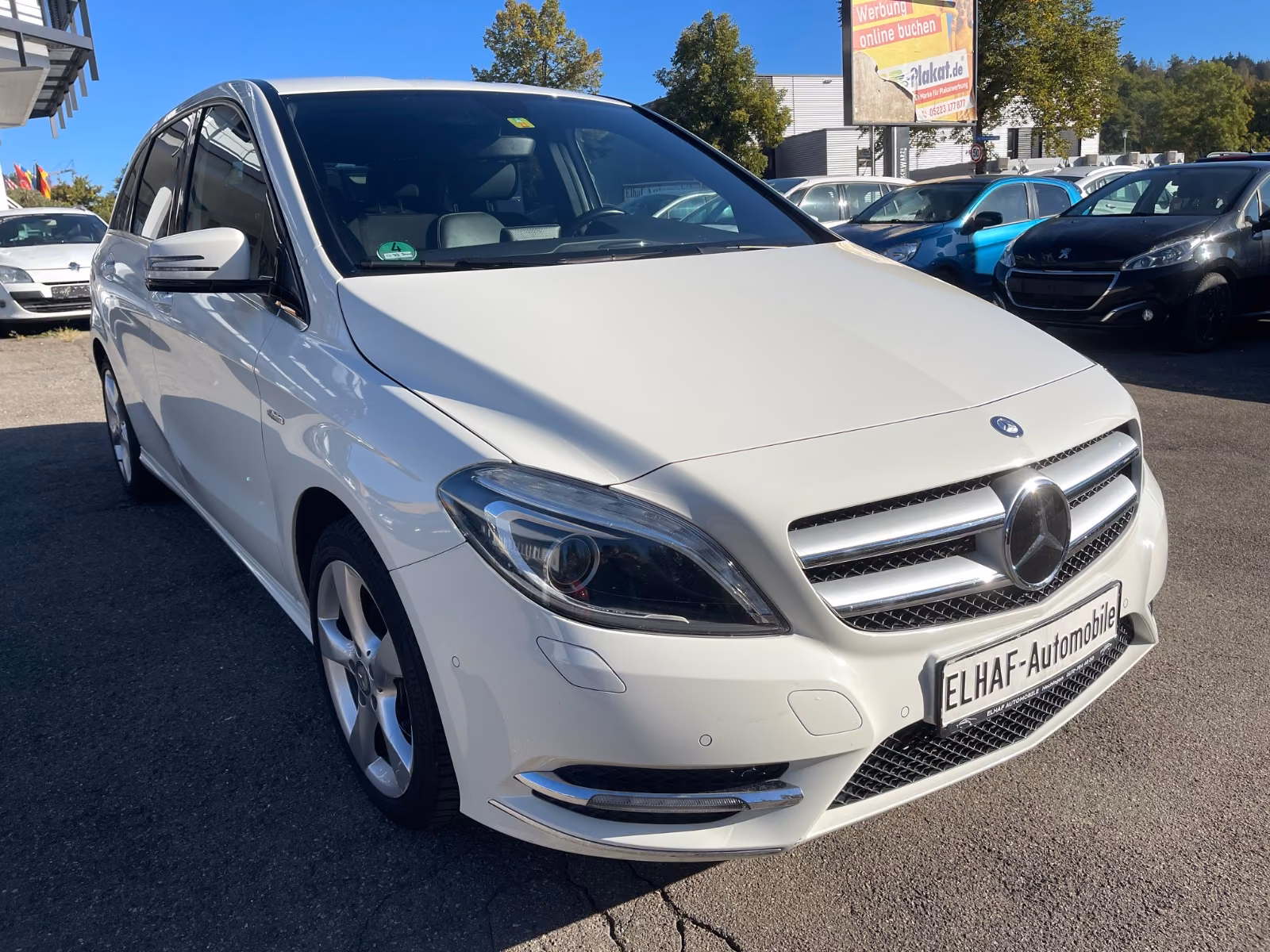 Mercedes-Benz B 200*Navi*Teilleder*PDC*Xenon