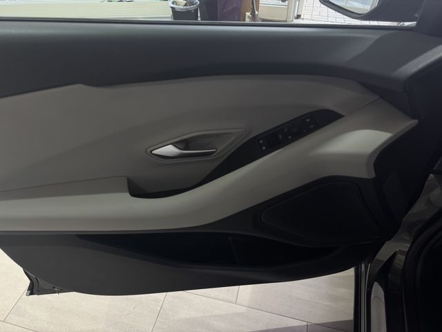 Ford Explorer Select AWD