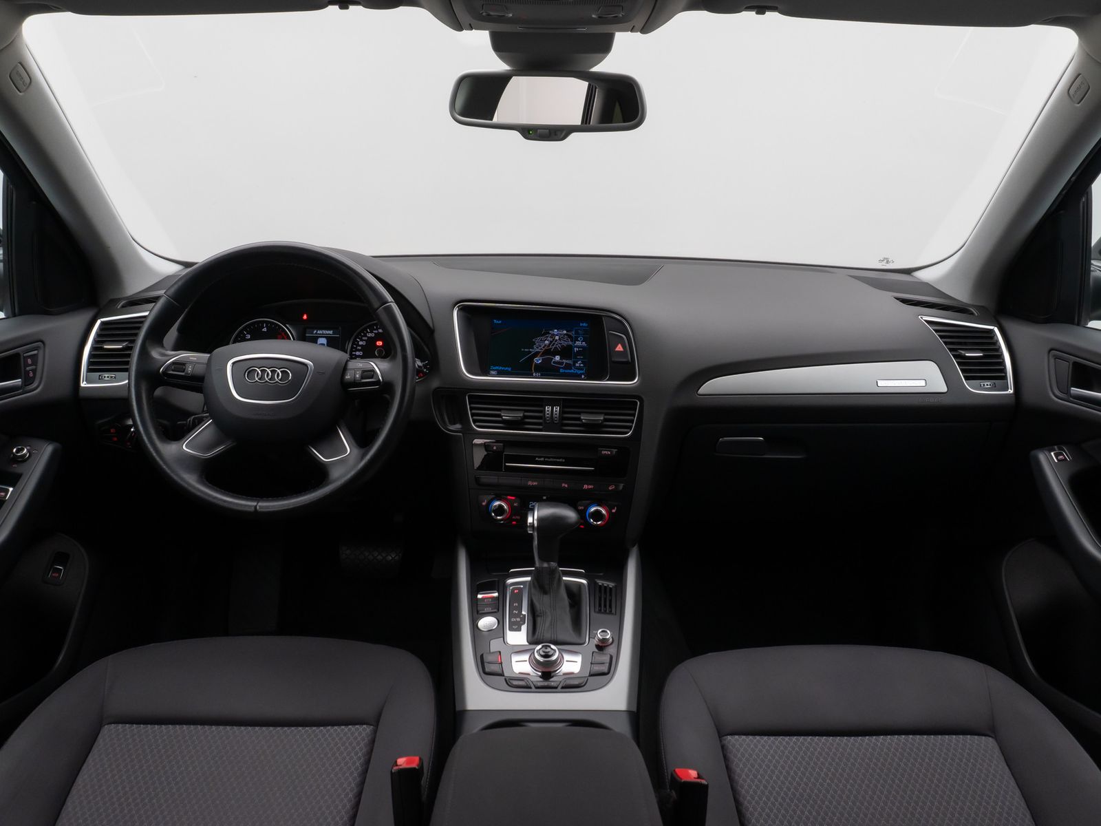 Fahrzeugabbildung Audi Q5 3.0 TDI 180 kW quattro Navi Sitzhzg PDC AHK