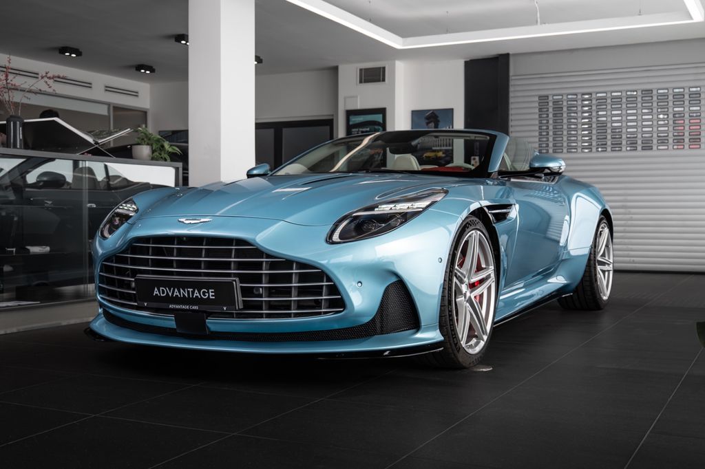 Image of Aston Martin DB12