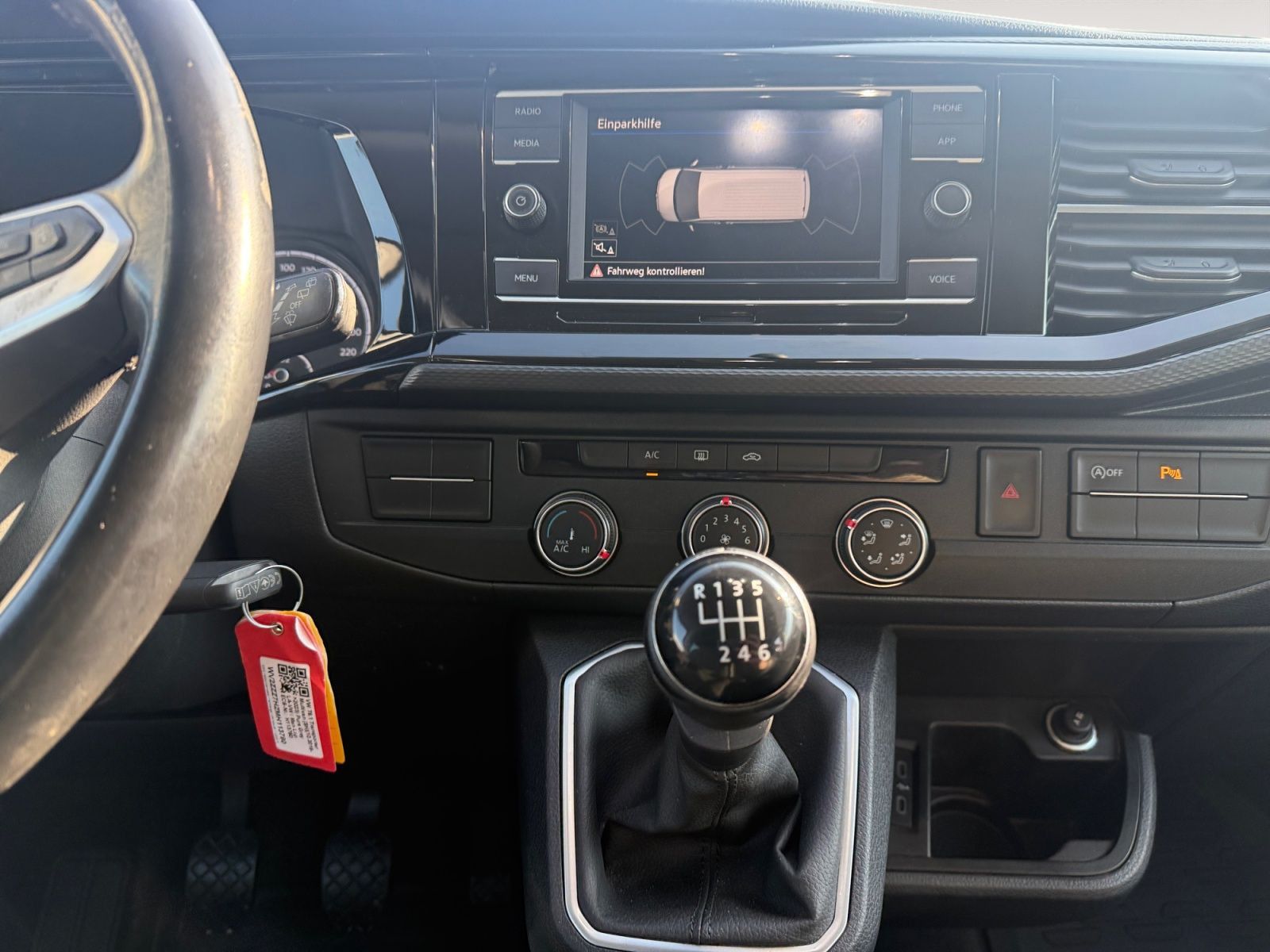 Volkswagen T6 Multivan - Bild 12