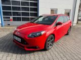 Ford Focus ST 2.0 Leder-Sport-Paket Turnier ST - Ford Focus aus 2013: ST
