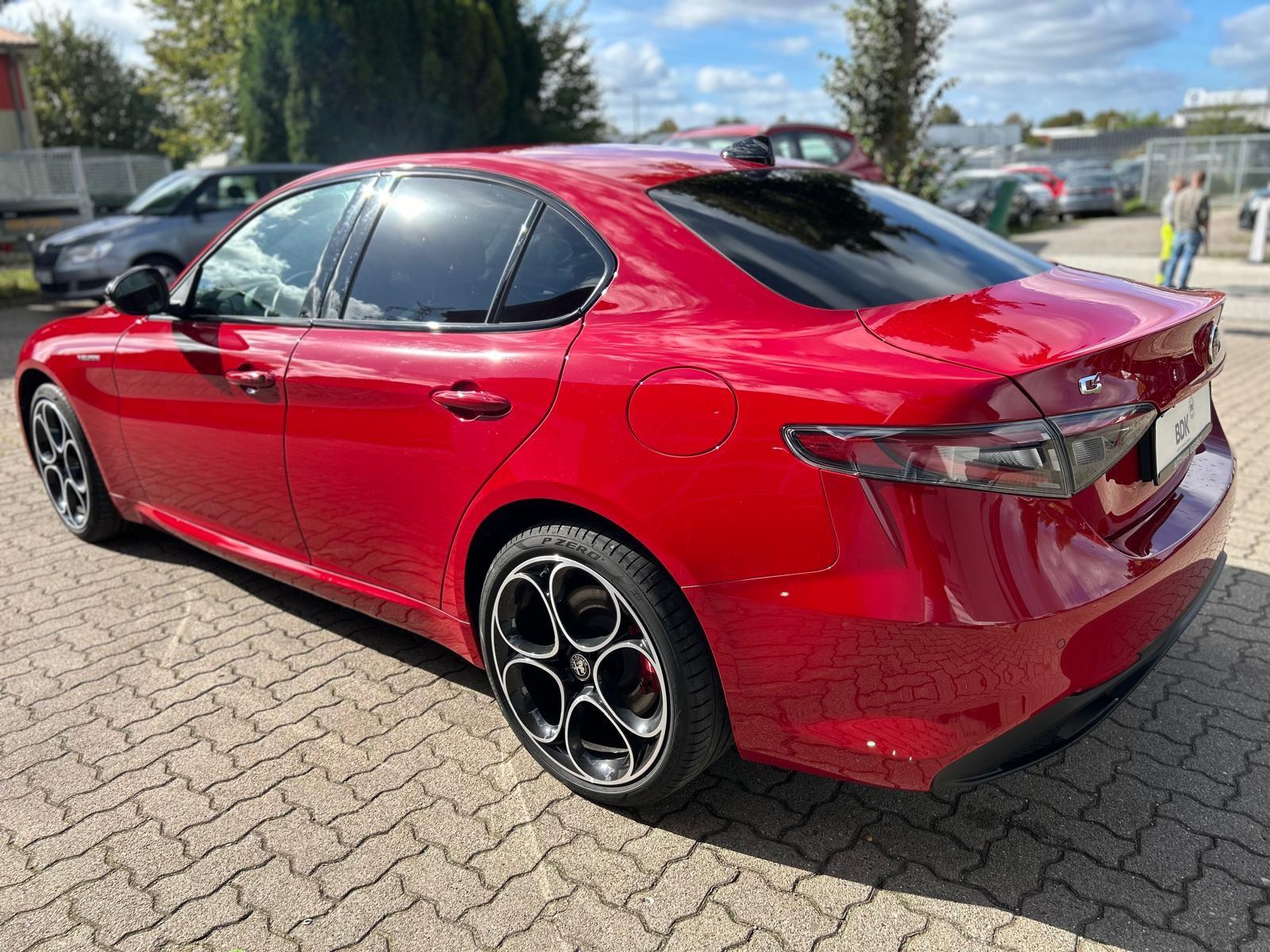 Alfa Romeo Giulia Sprint Q4/LEDER/NAVI/SHZ/ACC/KAM/APPLE, миниатюра 4