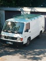 Mercedes-Benz MB 100 - Mercedes-Benz MB 100 mit Diesel-Antrieb