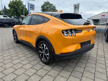 Ford Mustang Mach-E Basis Bang & Olufsen