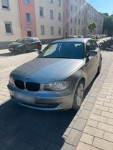BMW 1er 116i E81 - BMW aus 2009: 1er